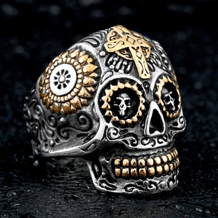雕花骷髅戒指男个性霸气钛钢十字架食指戒子日韩潮人复古朋克潮男