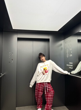 THEA买手店RICHIE MACIE25秋冬马卡龙印花圆领卫衣黑白男女同款