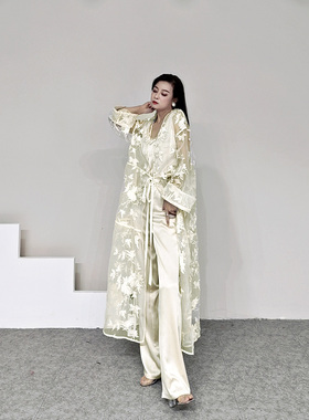 设计款复古风中长款女士刺绣重工外套新中式气质细带绣花开衫外衣