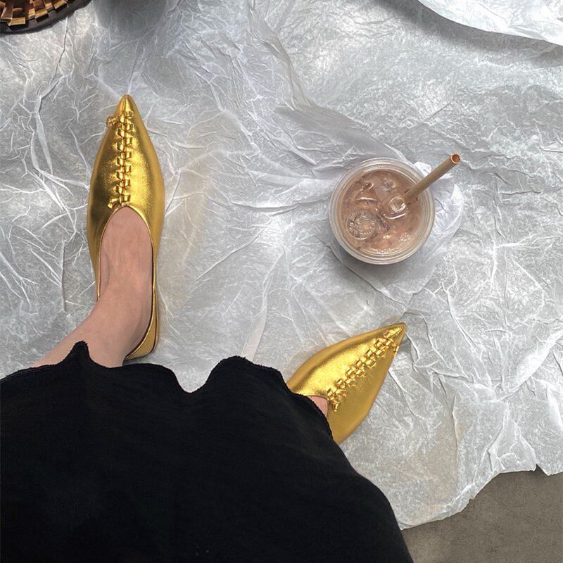 阿希哥同款鞋2023新款欧美尖头金色踩脚单鞋女百搭复古懒人一脚蹬