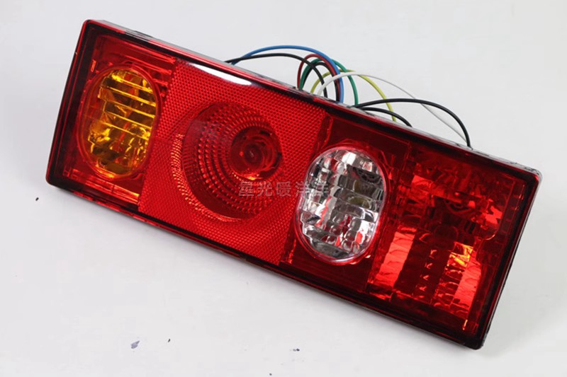 德顺捷后尾灯汽车后灯总成