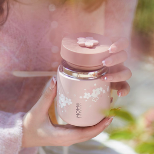 MOMO宽口咖啡保温杯2025新款不锈钢女生高颜值便携水杯大口径杯子