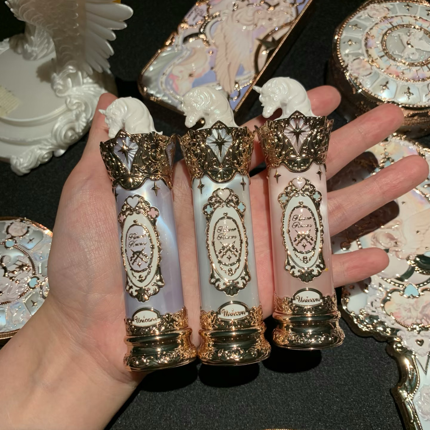 新品花知晓骑士独角兽成膜水光口红