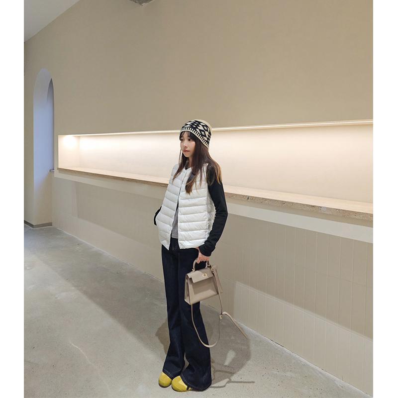 深蓝色高腰显瘦直筒秋冬微喇叭