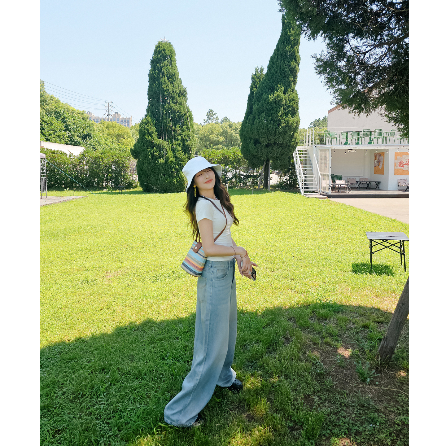 小个子复古怀旧色天丝阔腿牛仔裤