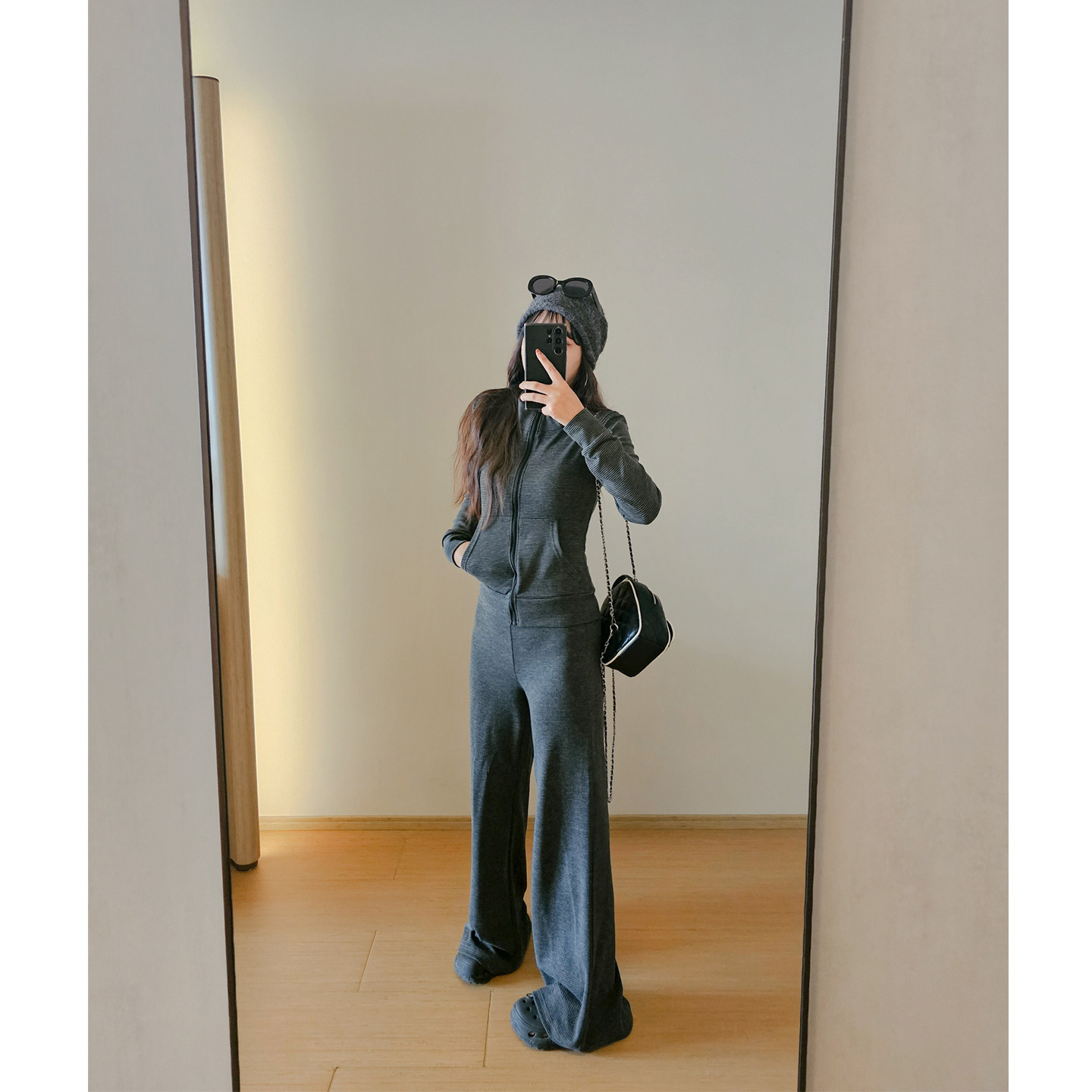 运动卫衣套装女装秋条纹立领时尚两件套修身休闲韩系装穿搭两件套