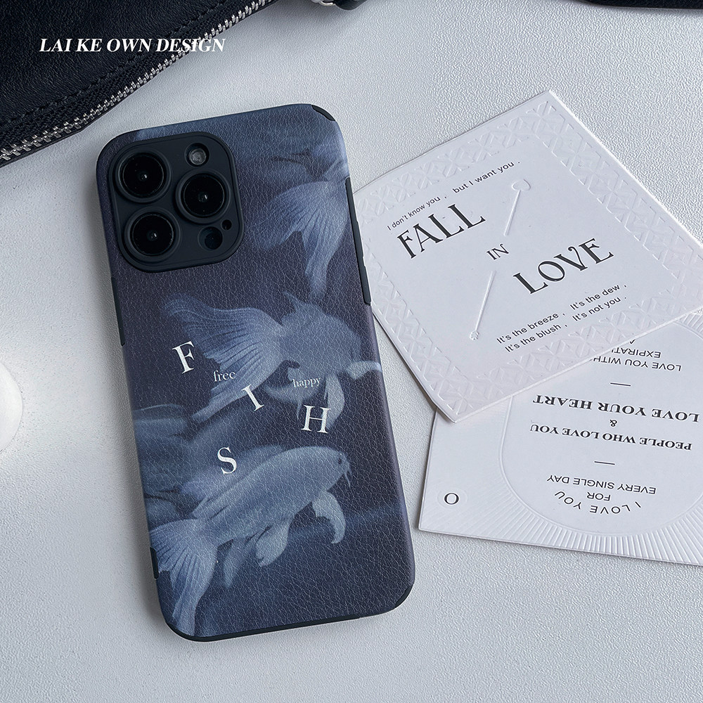 想做条鱼~原创小众金鱼手机壳治愈适用苹果17promax贴皮软壳16设计感华为p80荣耀400小米15红米k70复古艺术感