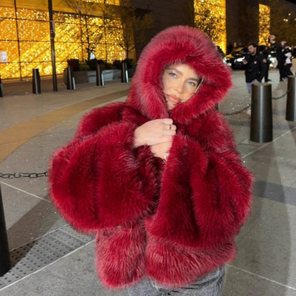Fake Fox Fur at For Women, Short, Artificial Fur, Angora Red