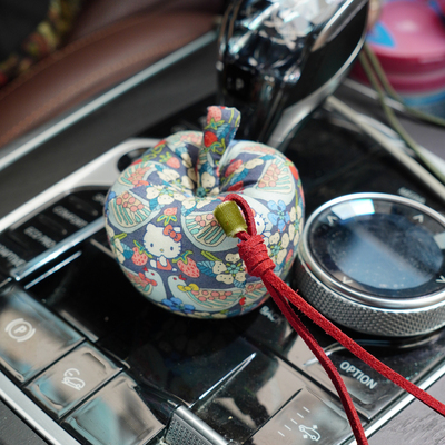 原创手作苹果包挂liberty香囊