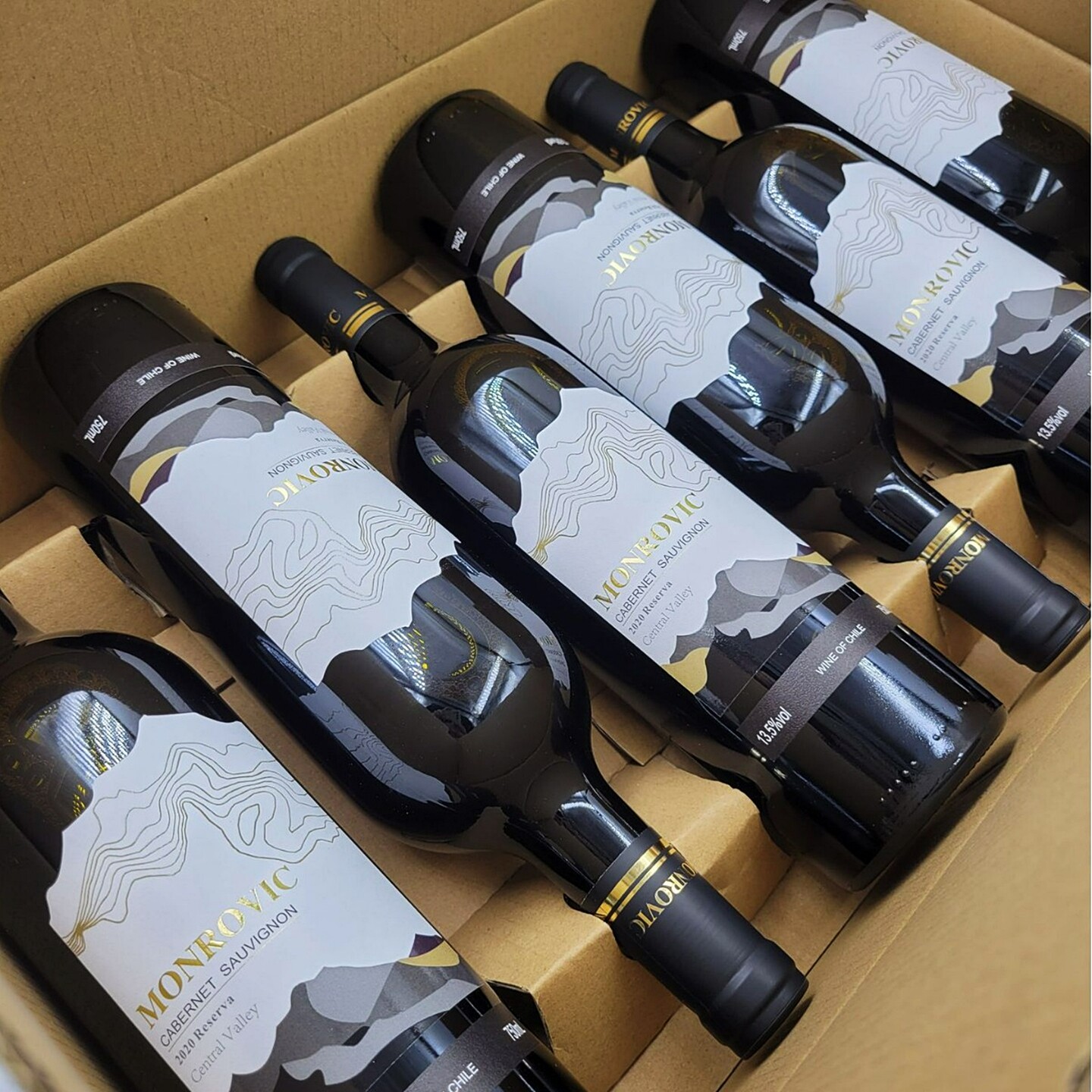 智利原装进口红酒中央山谷赤霞珠干红葡萄酒整箱特惠包邮