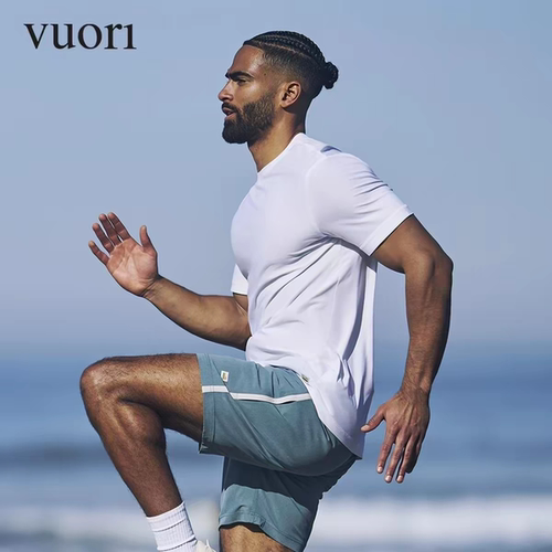 vuori男士运动短袖V126