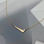 FADOOOJ日系轻奢轻珠宝10K金三角形极简现代平衡感吊坠项链锁骨链