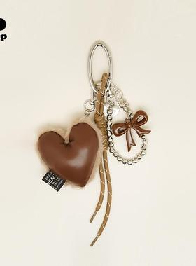marchimarli美拉德棕毛绒爱心包包挂件miu系撞色挂链钥匙扣挂饰