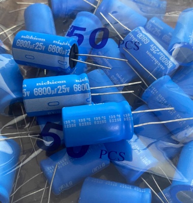 25V6800UF日本电解电容器