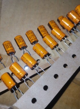 100只=27元 35V22UF/35V 黑金刚 GXD 耐高温125℃ 电解电容器8*12