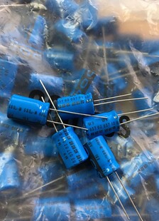100只=32元 VISHYA BC 037 16V680UF 680UF 16V 铝电解电容器