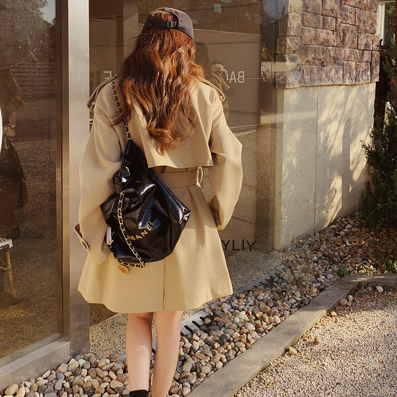 大货已出经典卡其色中长款风衣外套8186P145208，女装风衣，浙宝265