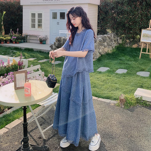 清冷松弛感穿搭套装裙女夏新款小香风不规则流苏上衣半身裙两件套图片