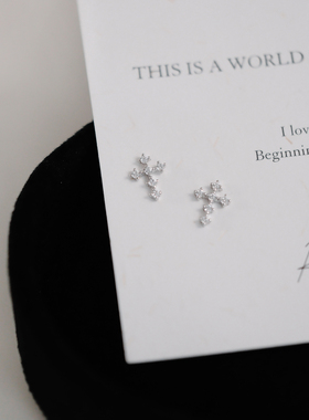 925银十字架耳钉小众设计迷你微镶钻锆石耳饰精致气质百搭耳环女