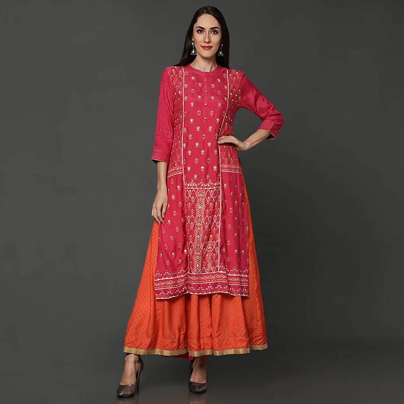 异域风情连衣裙刺绣长裙假两件