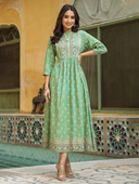 绿色 连衣裙女小清新气质长款 3印度进口长裙Viscose印花修身