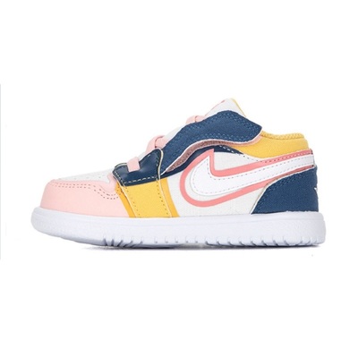 Nike耐克魔术贴休闲板鞋