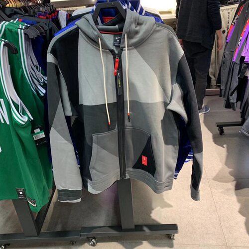 休闲篮球加绒外套NIKE耐克