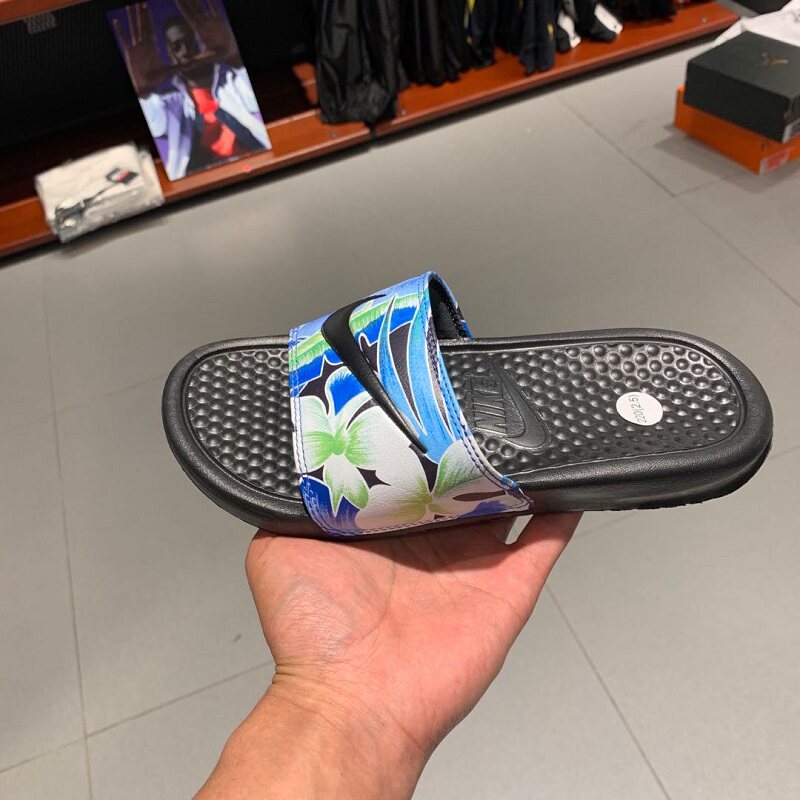 耐克女鞋夏新款Benassi花卉一字拖轻便防滑凉拖鞋618919-029-035