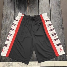 NIKE/耐克 男运动健身舒适透气百搭l篮球宽松短裤 924567-888377