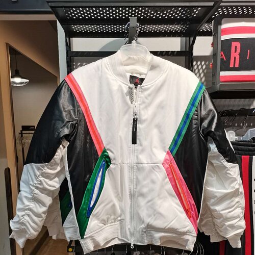 耐克NikeBOMBER薄棉服