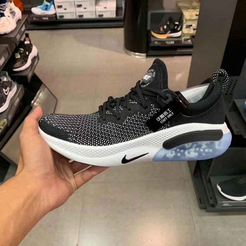 NIKE JOYRIDE RUN FK男女飞线减震颗粒跑鞋AQ2730-AQ2731-100-001