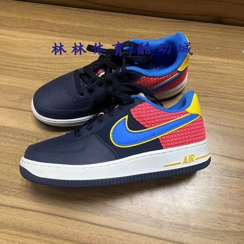 NIKE蜘蛛侠女子运动板鞋