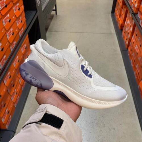 Nike/耐克女子跑步鞋舒适