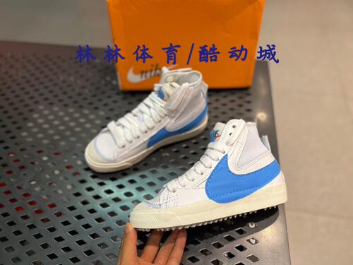 NIKE男女解构开拓者休闲鞋
