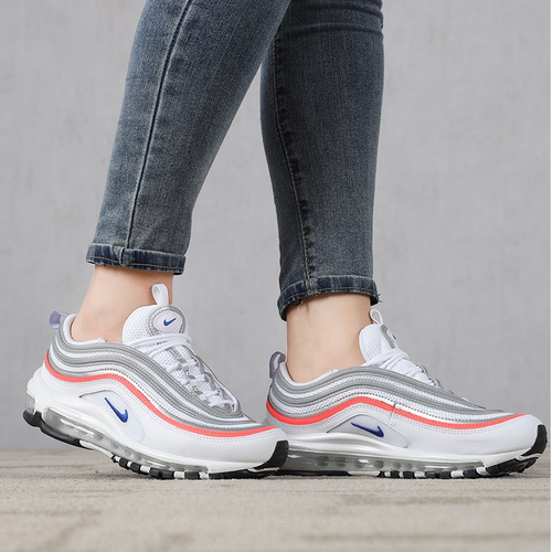 Nike耐克气垫秋季新款女子跑步鞋