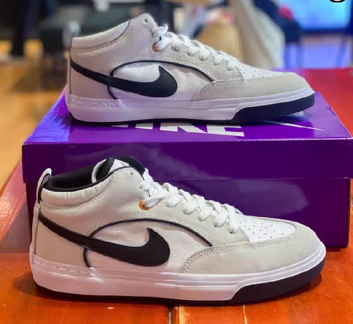 Nike耐克系带男子运动板鞋