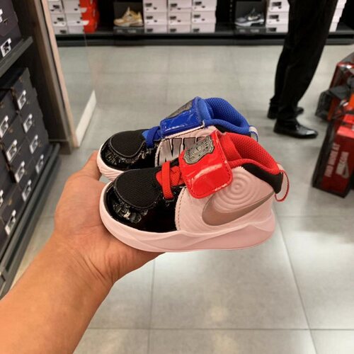 耐克nike2019新款大童中帮童鞋