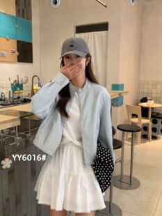 6016春装 韩版 休闲时尚 百搭显瘦宽松圆领拉链短皮衣外套女 新款