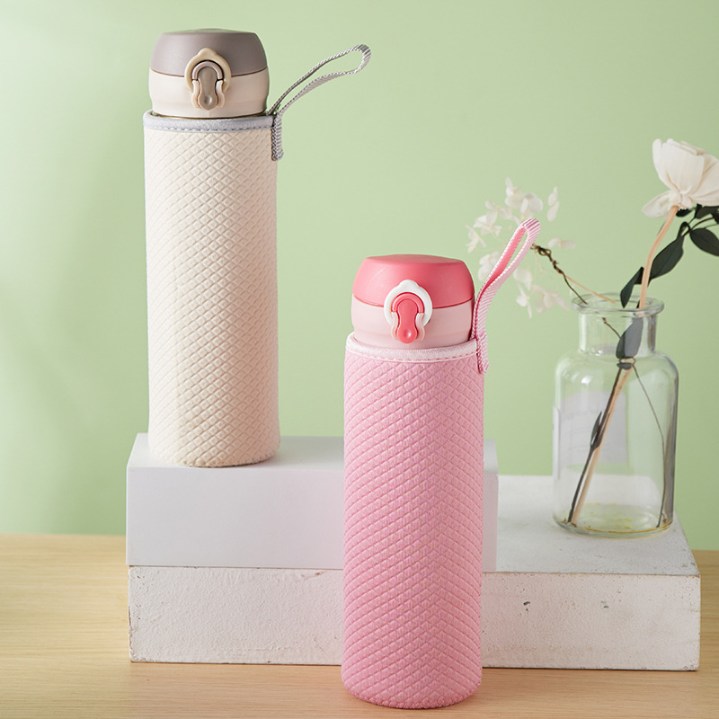 500毫升保温杯手提杯套 菱格纹水杯套弹性杯子套保护套压纹水杯袋