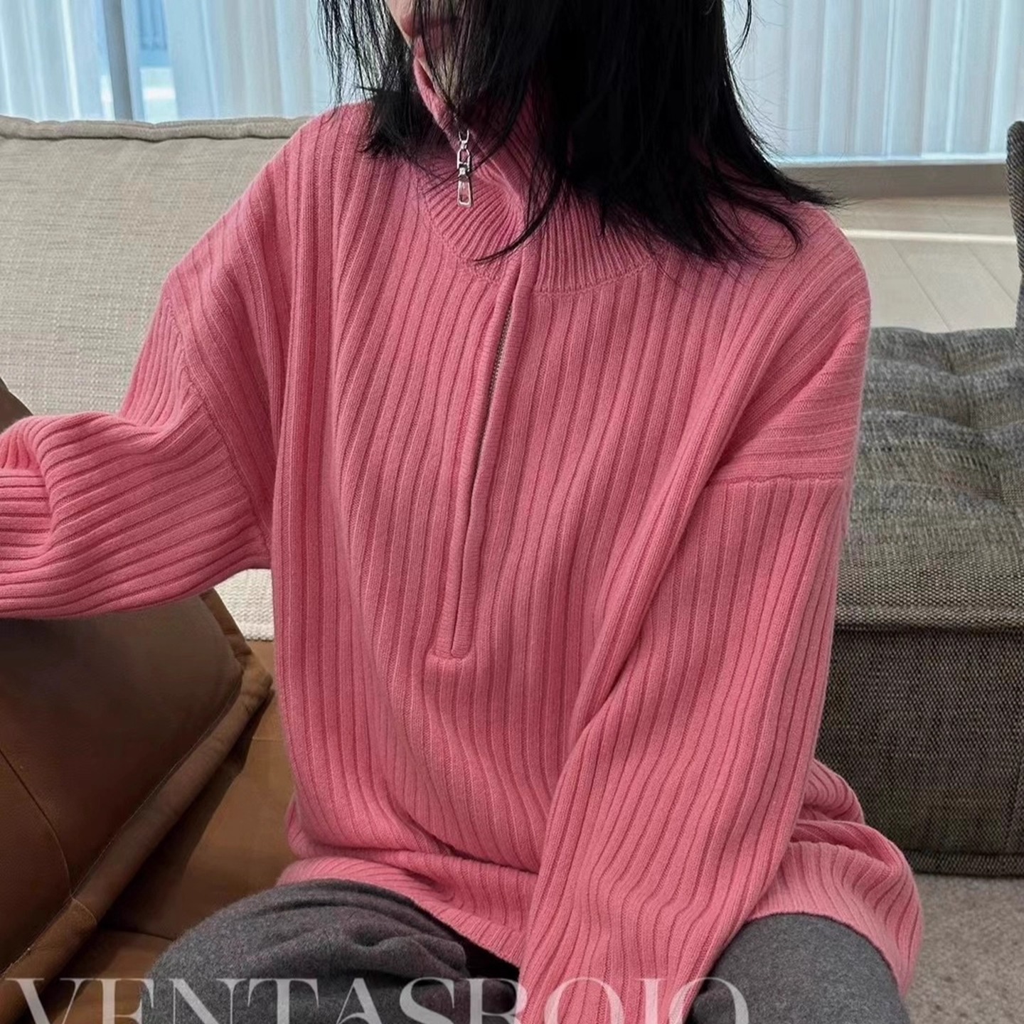 欧洲站2025秋冬新款欧货女懒散风宽松半拉链套头高领坑条羊毛毛衣