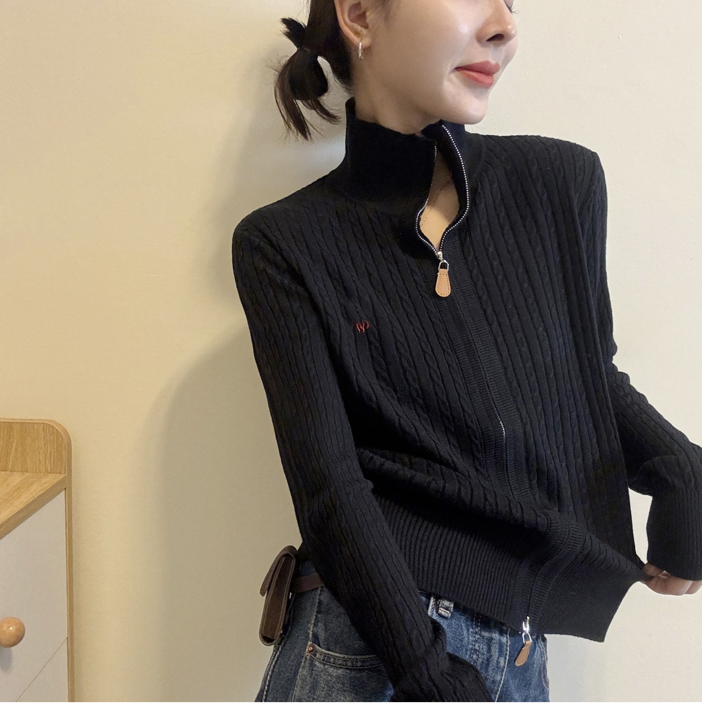 休闲刺绣麻花拉链立领羊毛针织开衫女欧洲站2026秋季新款毛衣外套