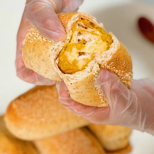 咸蛋黄肉松卷全麦手工欧包零食G卡低轻食代餐健身0添蔗糖0添油