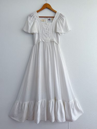 Lanz～～1970s浪漫Prairie dress 抓褶荷葉邊典雅白色长裙
