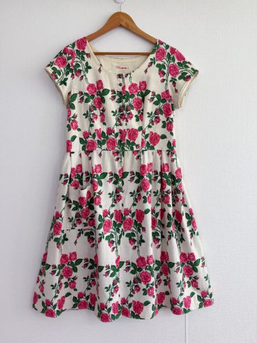 Dirndl dress Original Johanna Rappel红玫瑰与绿叶印花巴伐利亚