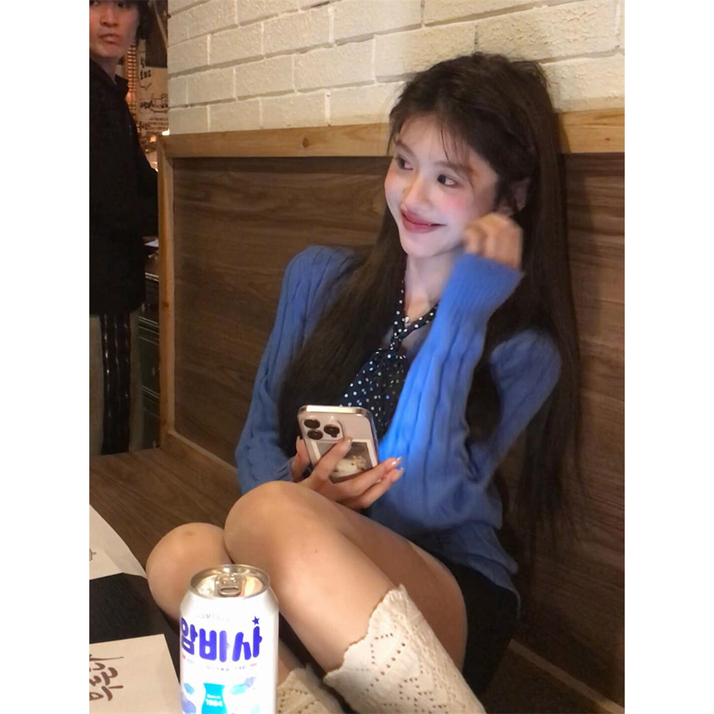 古早感穿搭辣妹v领麻花针织衫