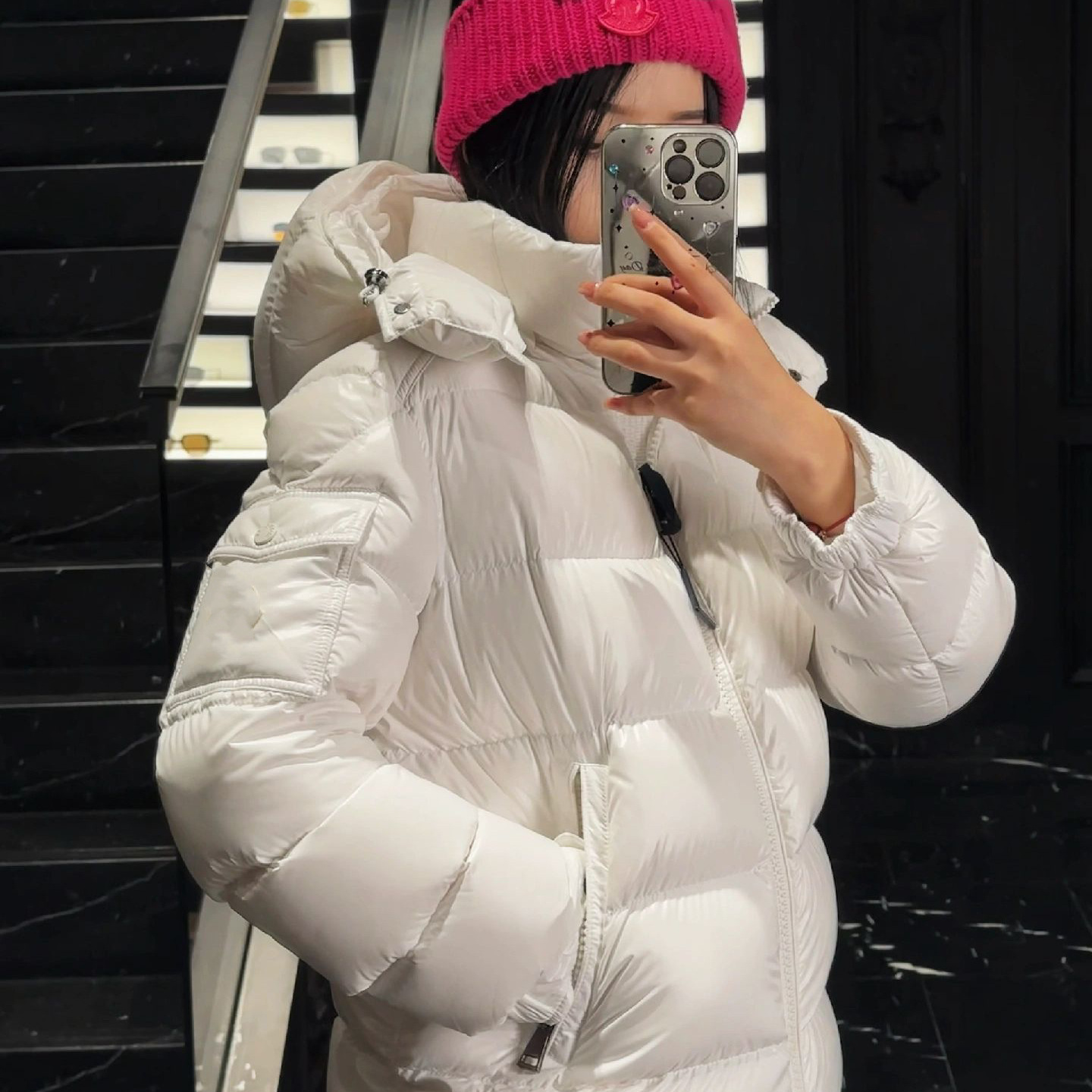 保暖25秋冬新款 M家 Mai333re经典款柔粉色连帽加厚90白鹅绒羽绒