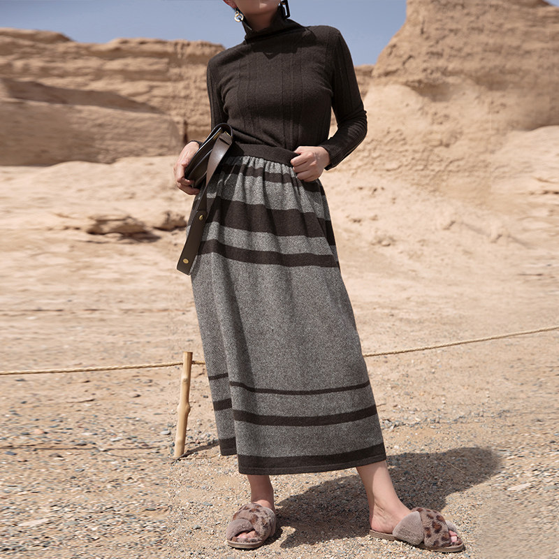 MEET The high-end luxury light 100 Yak thickening Socket High collar sweater knitting longuette suit Autumn and winterin the Women's clothing/Boutique , Sweaters  category - from Buy2taobao.com to provide professional Taobao agent buy service