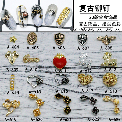 朋克风复古花朵铆钉日系美甲