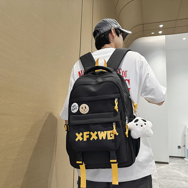 高中生手办周边书包大学生减负男