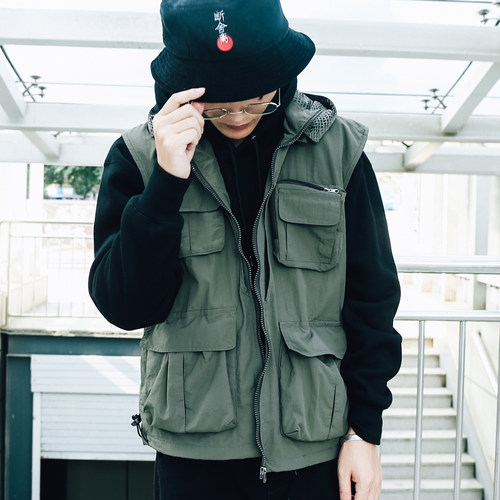 多口袋工装马甲连帽猎色者坎肩